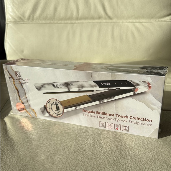 Royale Brilliance Touch Collection Titanium‎ Plate Cool-Tip Hair Straightener. main image 5
